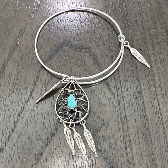 Jewelry - Turquoise Dreamcatcher Silver Bracelet